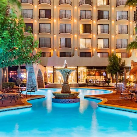 Hotel Lucerna Сиудад Хуарес Екстериор снимка