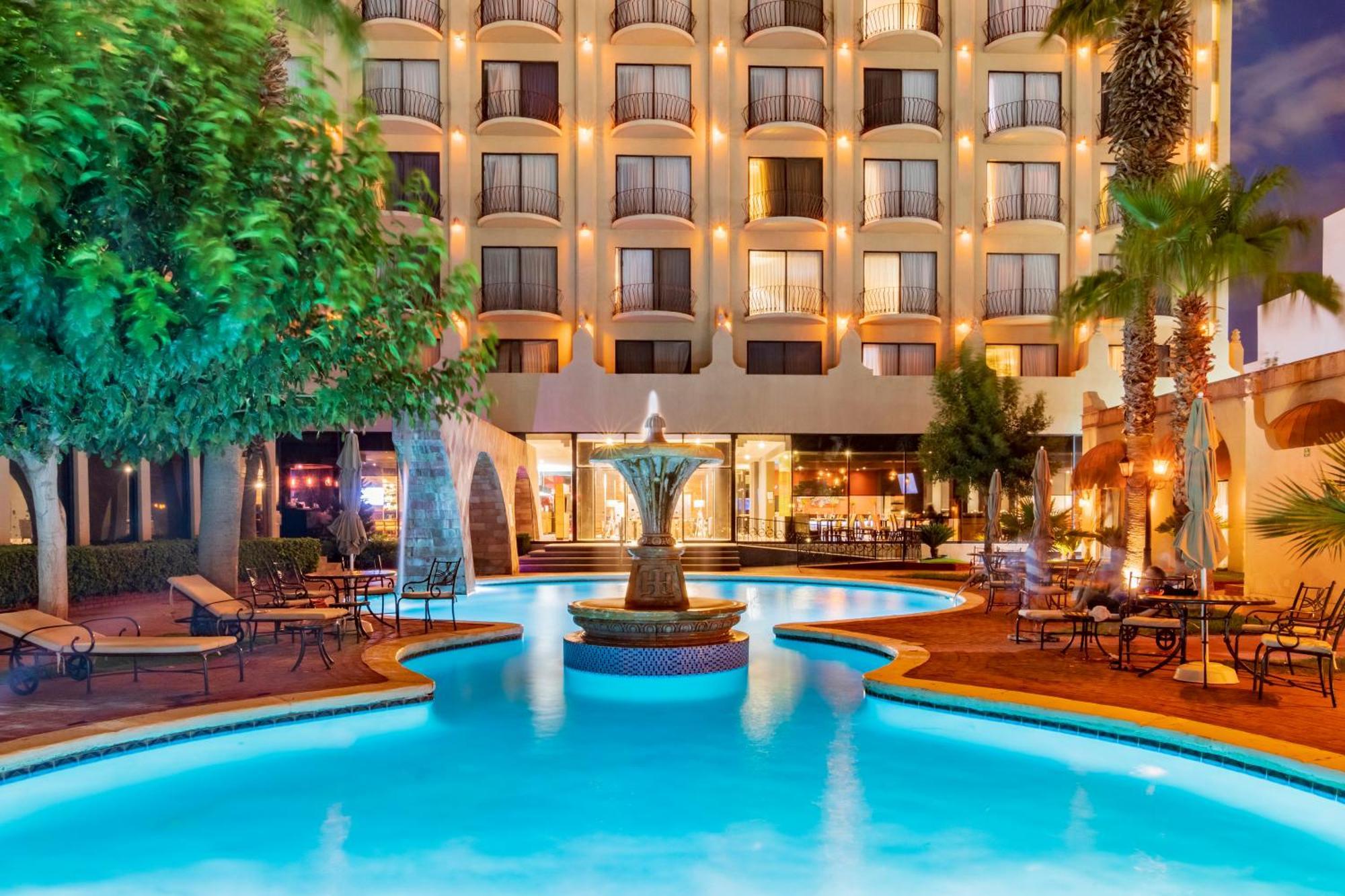 Hotel Lucerna Сиудад Хуарес Екстериор снимка