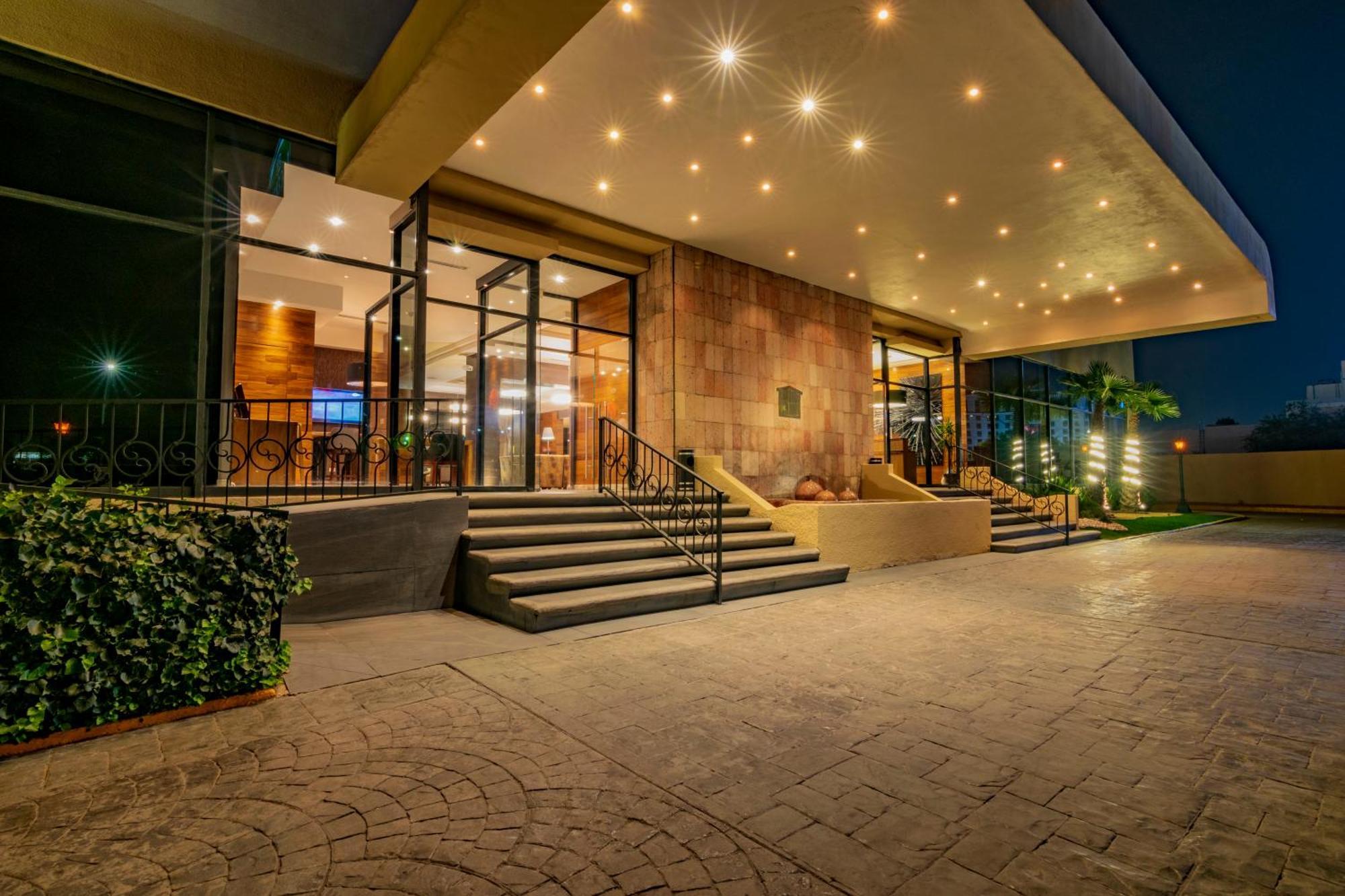 Hotel Lucerna Сиудад Хуарес Екстериор снимка