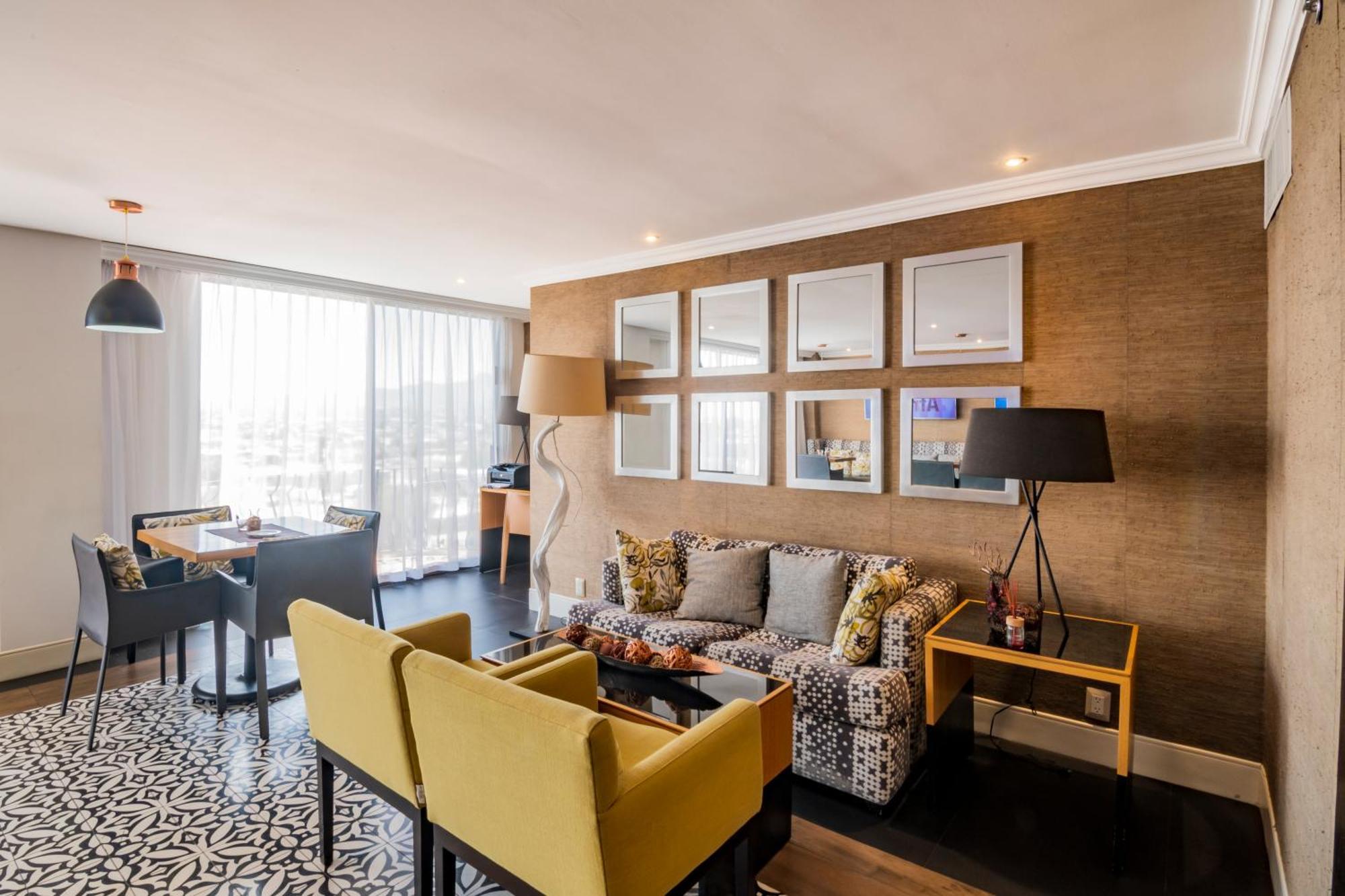 Hotel Lucerna Сиудад Хуарес Екстериор снимка